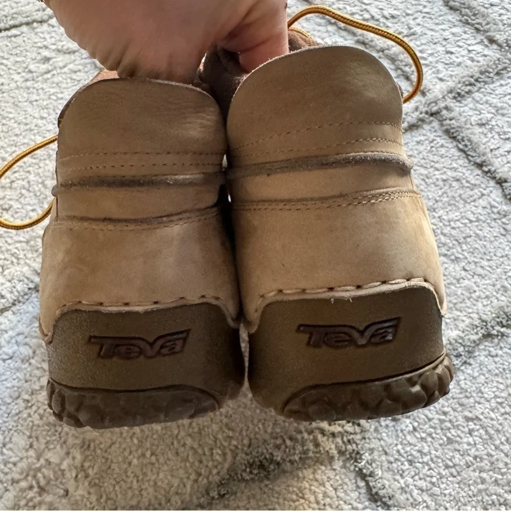 Teva chukka boots leather tan brown 6738 size 11